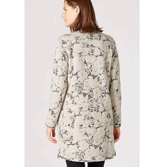 J.Jill Floral Jacquard oatmeal Topper - Picture 3 of 8